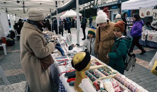 Bursa'da 'Meydan Kadınların' dayanışmasına büyük ilgi