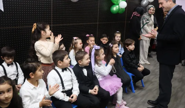 Çayırova'da çocuk kulüplerinde karne coşkusu