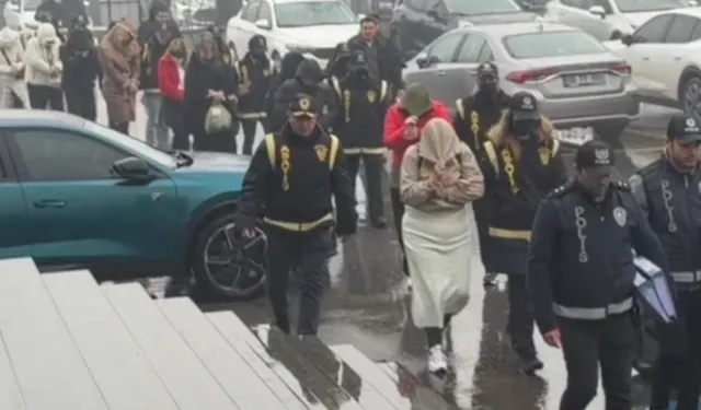 Düzce'de operasyonunda gözaltına alınan 9 kadın adliyede