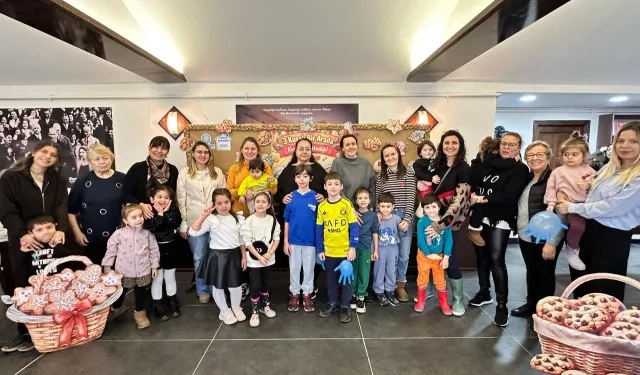 İstanbul Bakırköy'de kuşakları buluşturan kurabiye etkinliği