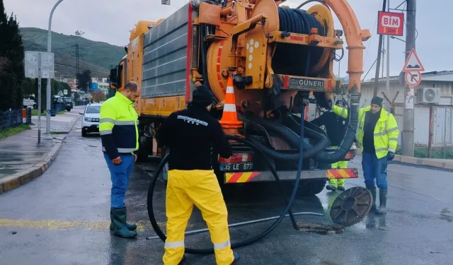 İzmir'de yağış alarmı sürüyor!