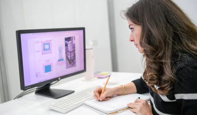 İzmir'in hafızası el emeğiyle geleceğe taşınıyor