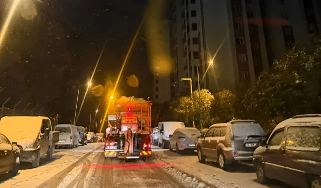 Kar yağışı Bursa Osmangazi'de hayatı aksatmadı