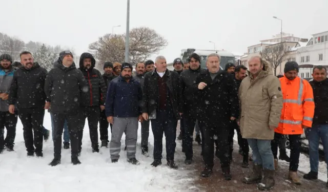 Kayseri Melikgazi'den yoğun kar mesaisi