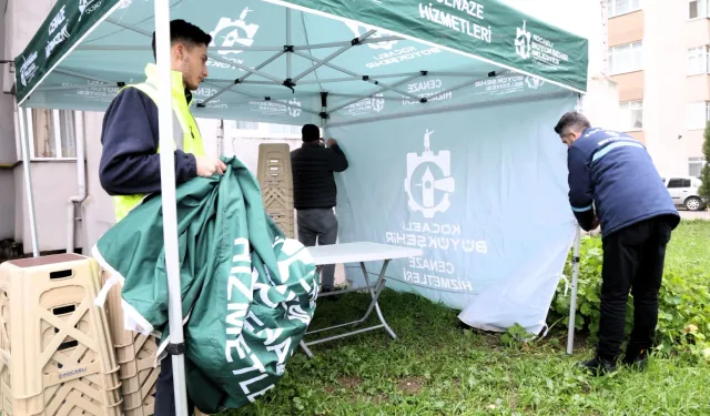 Kocaeli Büyükşehir'de taziye sürecinde de vatandaşın yanında