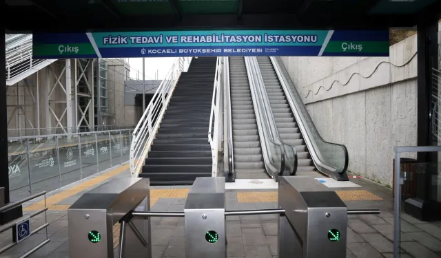 Kocaeli'de yürüyen merdivenler bakıma alındı