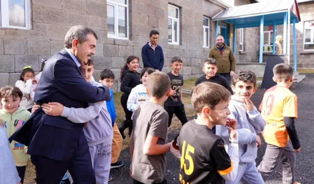 Milyonlarca öğrenci için tatil başlıyor