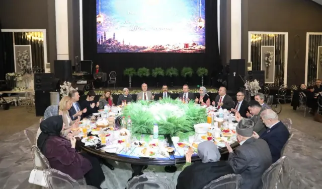 İnegöl'de şehit aileleri ve gazilerle ilk oruç açıldı