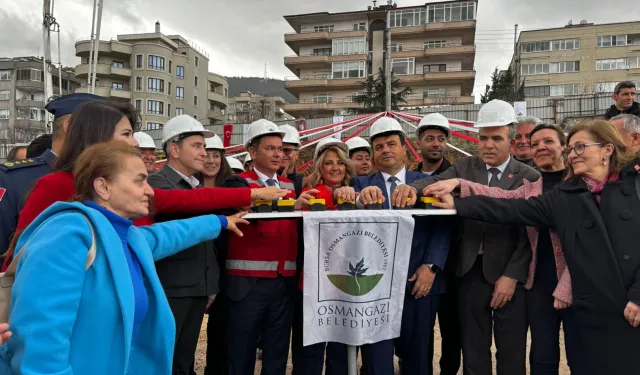 Bursa Osmangazi'de Macide Gazioğlu Kreş ve Gündüz Bakımevi'ne temel atıldı