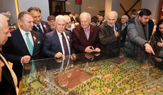 Bursa'da geleceği dokuyan fabrika: Merinos