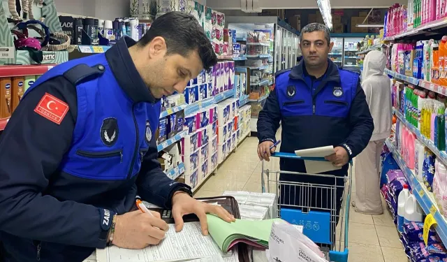 Gemlik Zabıtası'ndan zincir marketlere kapsamlı denetim
