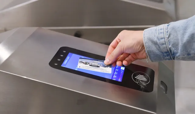 İzmir'de toplu ulaşımda 'Özel Kart'