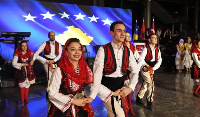 Kosova'nın Bağımsızlığı Bursa Osmangazi'de coşkuyla kutlandı