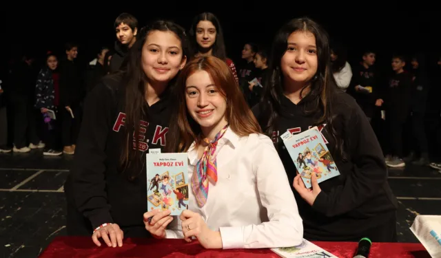 Nilüferli öğrenciler yazar Melis Sena Yılmaz ile buluştu