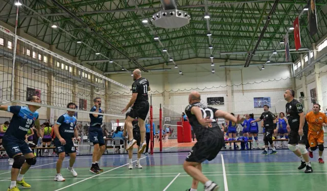 Bursa Osmangazi'de 700'üncü yıla özel voleybol turnuvası