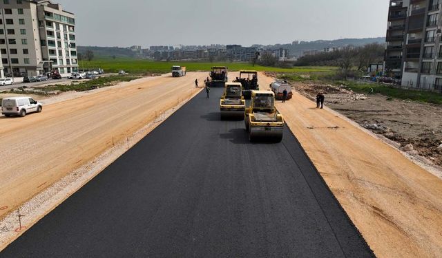 Büyükşehir'le yeni yerleşimlere modern yollar