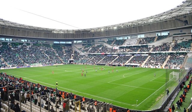 Başkan Erkan Aydın Çocuklarla Bursaspor Coşkusunu Paylaştı