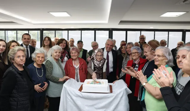 Bursa Nilüfer'de Başkan Şadi Özdemir'den vefa ziyareti