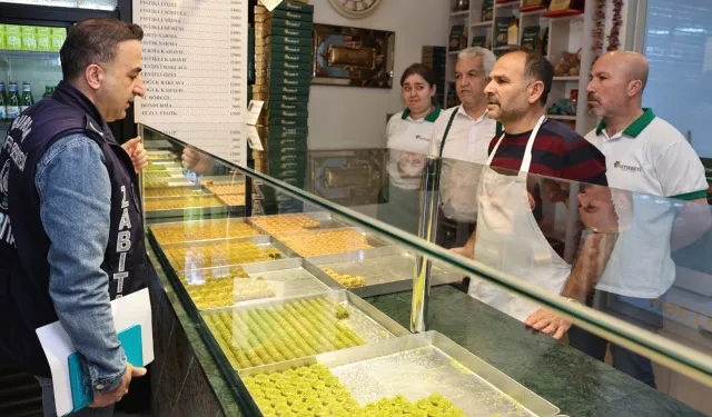 Bursa Nilüfer'de tatlı üreticilerine sıkı denetim