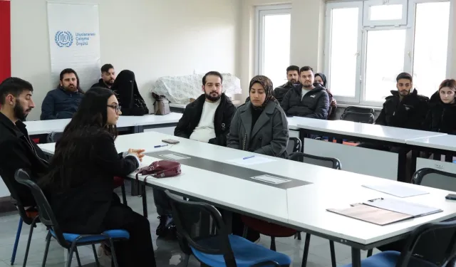 Bursa Yıldırım'da genç çiftlere 'aile' eğitimi