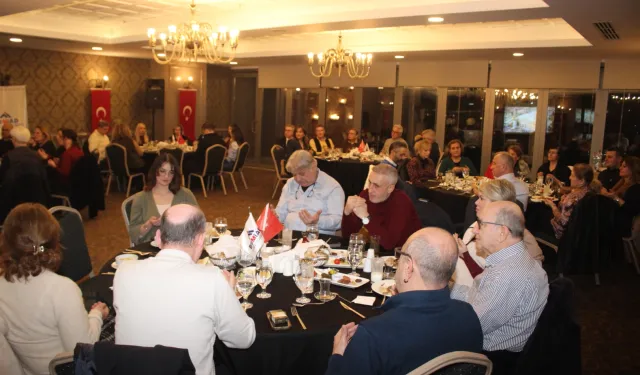 Bursa'da BUMİAD'dan dayanışma iftarı