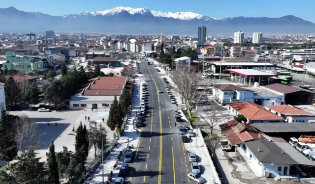 Denizli'de Çal Caddesi yenilendi, ulaşıma açıldı