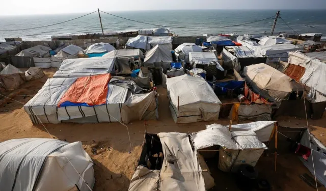 Ümmetin yetimleri sizin de bayramınız mübarek olsun