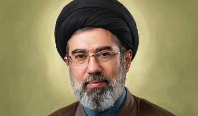İran'da Mücteba Hamaney dönemi başladı