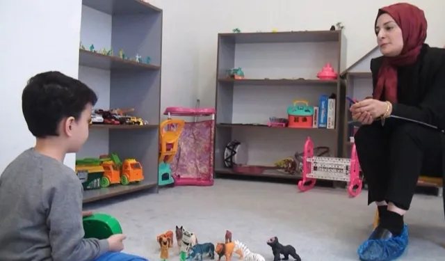 Kayseri Kocasinan'dan Oyun Terapisi Eğitimi