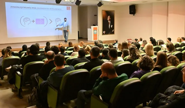 Manisa Büyükşehir personeline yapay zekâ eğitimi