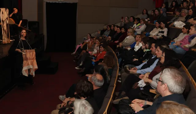 Bursa Nilüfer'de 8 Mart'a özel 'Yağmur Kadınlar' müzikali