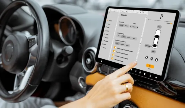 Otomotivde dijitalleşme tartışması... Fiziksel tuşlar geri dönüyor