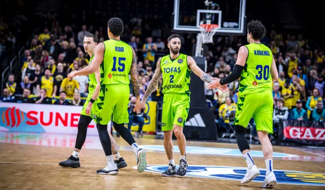 TOFAŞ, BCL'de AEK B.C. deplasmanında