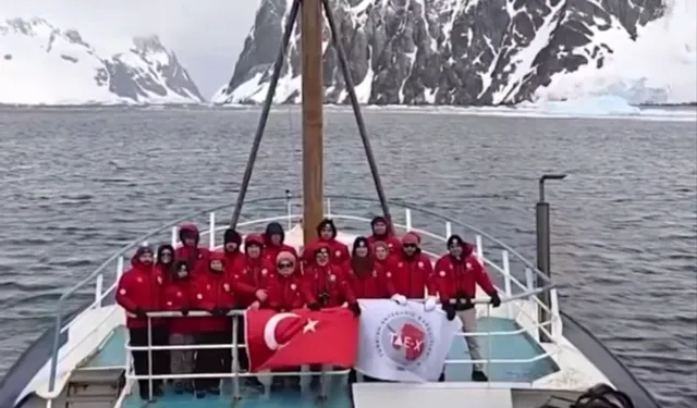 Türk bilim insanları Antarktika'dan döndü... 15. Ulusal Bilim Antarktika Seferi tamamlandı