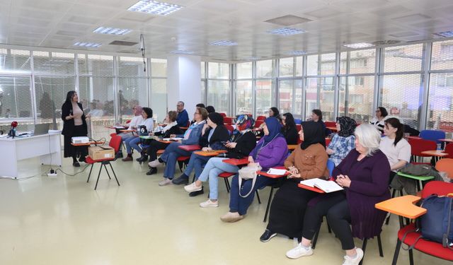 Bursa Osmangazi Belediyesi Girişimci Adaylarını Yarınlara Hazırlıyor