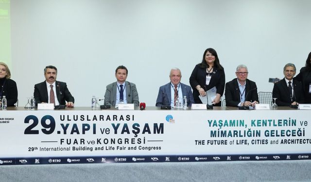 Başkan Erkan Aydın Projelerini Uluslararası Kongrede Tanıttı