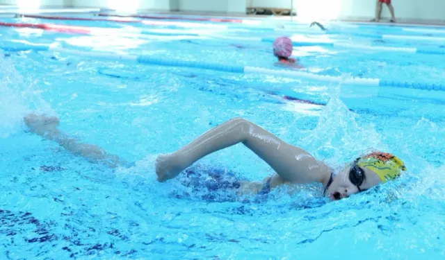 Bursa Osmangazi'de kulaçlar 23 Nisan'a atıldı