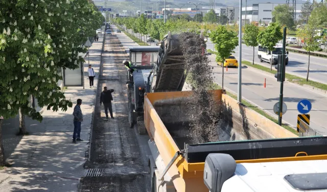 Bursa'da terminal yolu yenileniyor