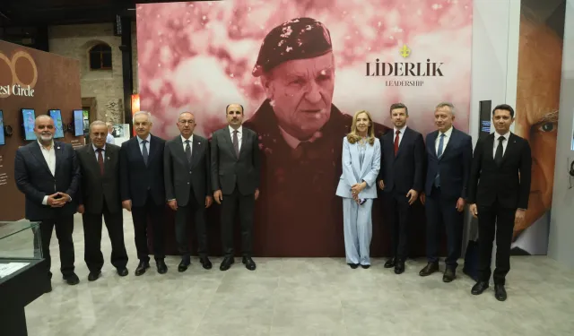 Konya Büyükşehir'den Aliya İzzetbegoviç sergisi