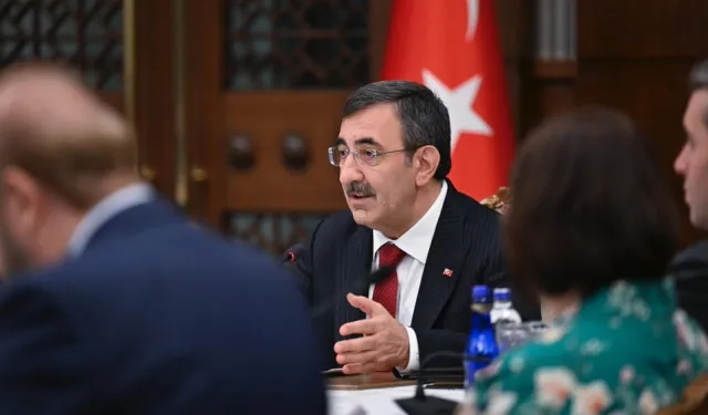Sanayi, finans ve küresel riskler EKK'da görüşüldü