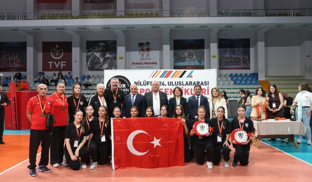 Nilüfer Uluslararası Spor Şenlikleri ‘Kardeş Kentler Turnuvası’ ile sona erdi