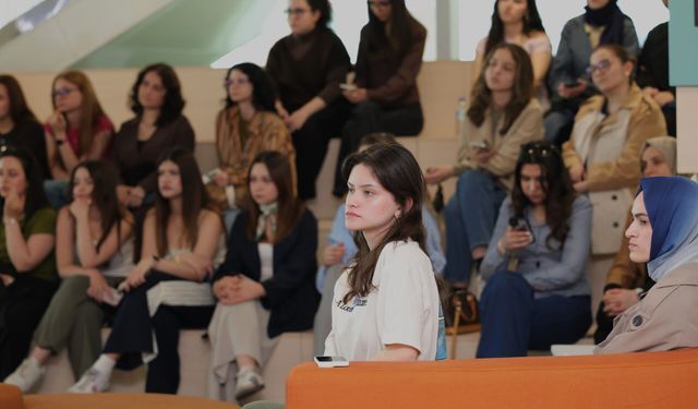 Aslıhan Gürbüz Osmangazi’de Unutulmaz Bir Buluşmaya İmza Attı