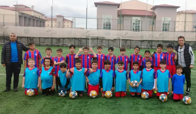 Altınordu Ağrı Futbol Okulu 19 Mayıs Turnuvasına hazırlanıyor