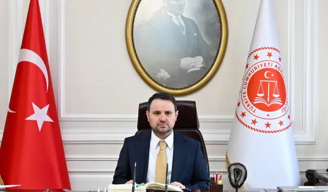 Bakan Gürlek'ten şehit polisler için taziye