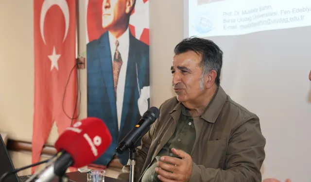 Bursa'da asrın keşfini yapan Prof. Dr. Şahin tarihe Osmangazi'de ışık tuttu