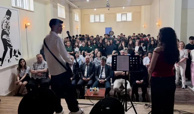 Edirne Keşan'da Yusuf Çapraz Anadolu Lisesi'nde muhteşem şenlik