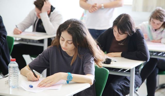 Doğa Kolejinden YKS’ye Günler Kala Öğrencilere ve Ailelere Altın Değerinde Tavsiyeler