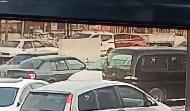 İnegöl’de park halindeki araca çarpıp kaçan sürücü aranıyor
