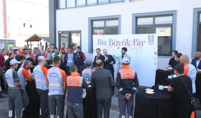 Bursa İnegöl'de Başkan Taban temizlik personeliyle buluştu