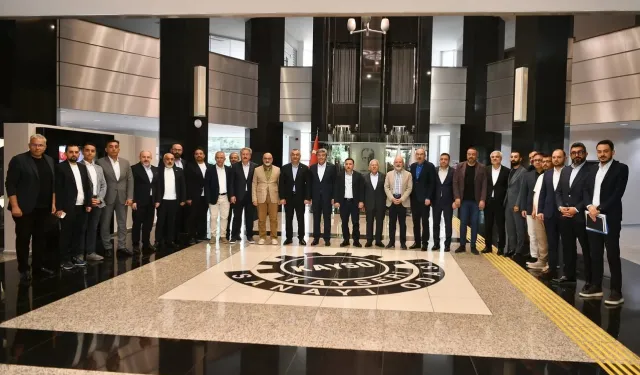 Memduh Büyükkılıç KAYSO toplantısına katıldı